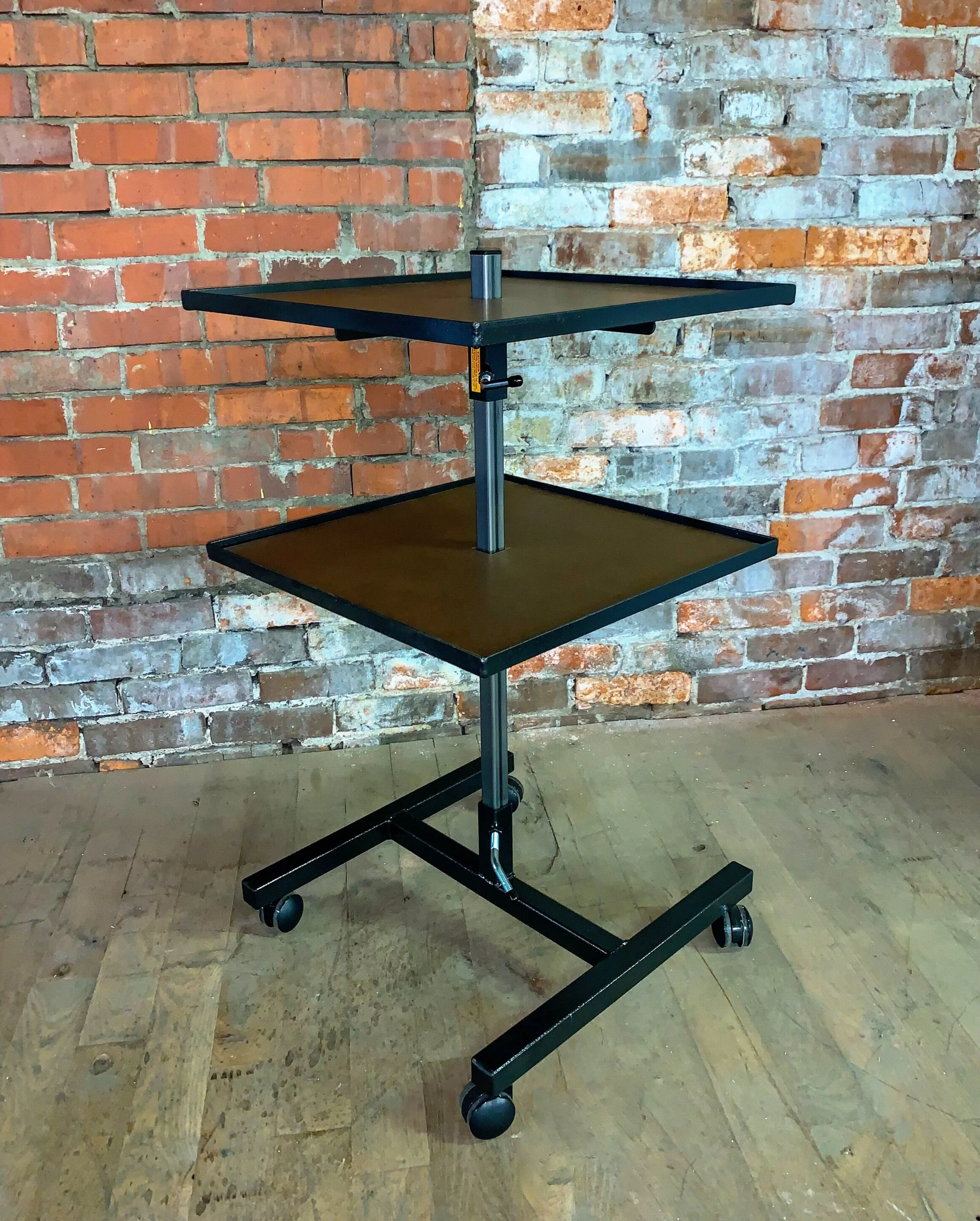 Spectrum Vertical Taboret — KLOPFENSTEIN Art Equipment MFG.